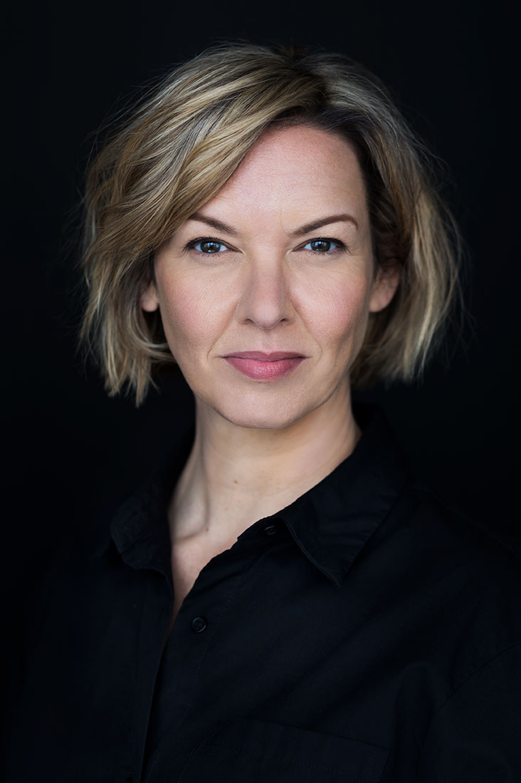 Casting of Julie Ménard by Marili Clark Photographer.